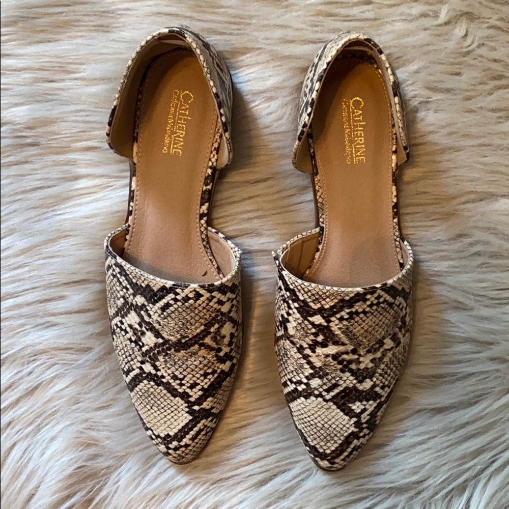 Snake Print, Pointed Toe Flats